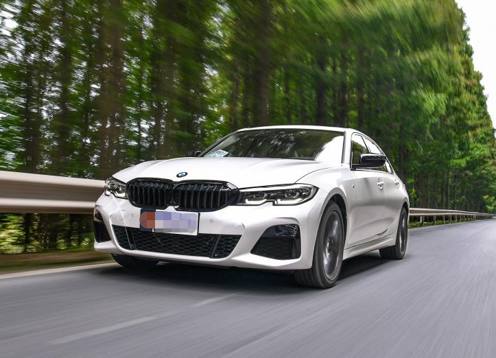 41万提了低配宝马,39万提了辆低配奔驰glc260