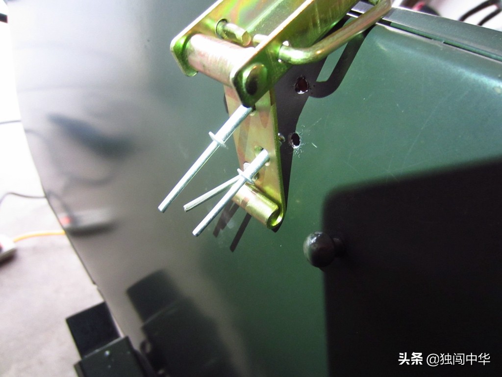 银钢边三轮悍路者改装,银钢悍路者300改边驱