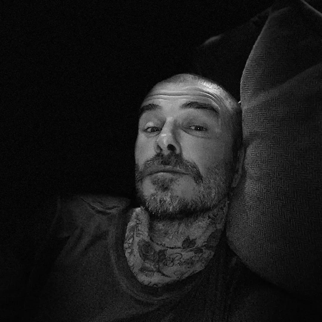 年轻时候的大卫贝克汉姆,45岁的贝克汉姆年轻照