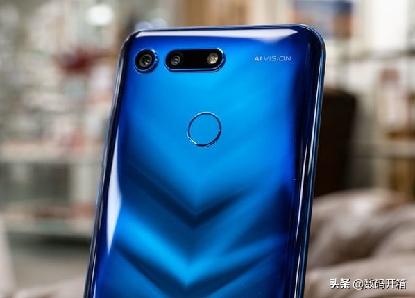 荣耀v20王者荣耀深度评测,荣耀v20续航评测vivo