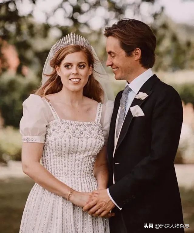 英女王最宠爱曾孙女,英女王最疼爱的小孙女长大了