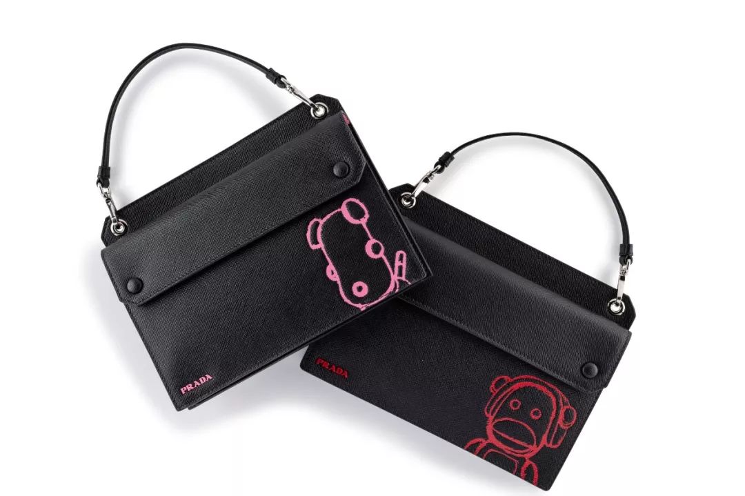 圣诞新年搞事情！Gucci豪得金光灿灿熊和狮子要抢LV吉祥物的地位