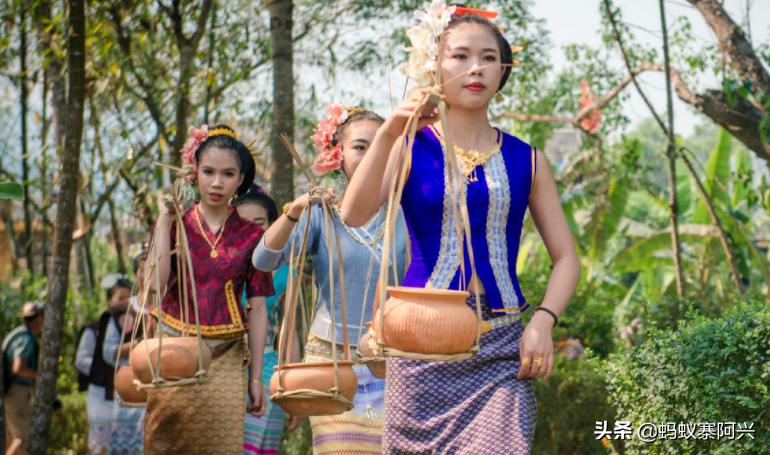 云南所特有的少数民族有几个,中国云南十五个特有少数民族