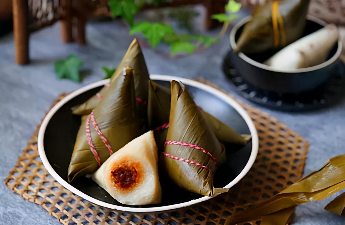 煮熟的粽子没有真空包装如何保存,粽子吃不完该如何保存方法和原理