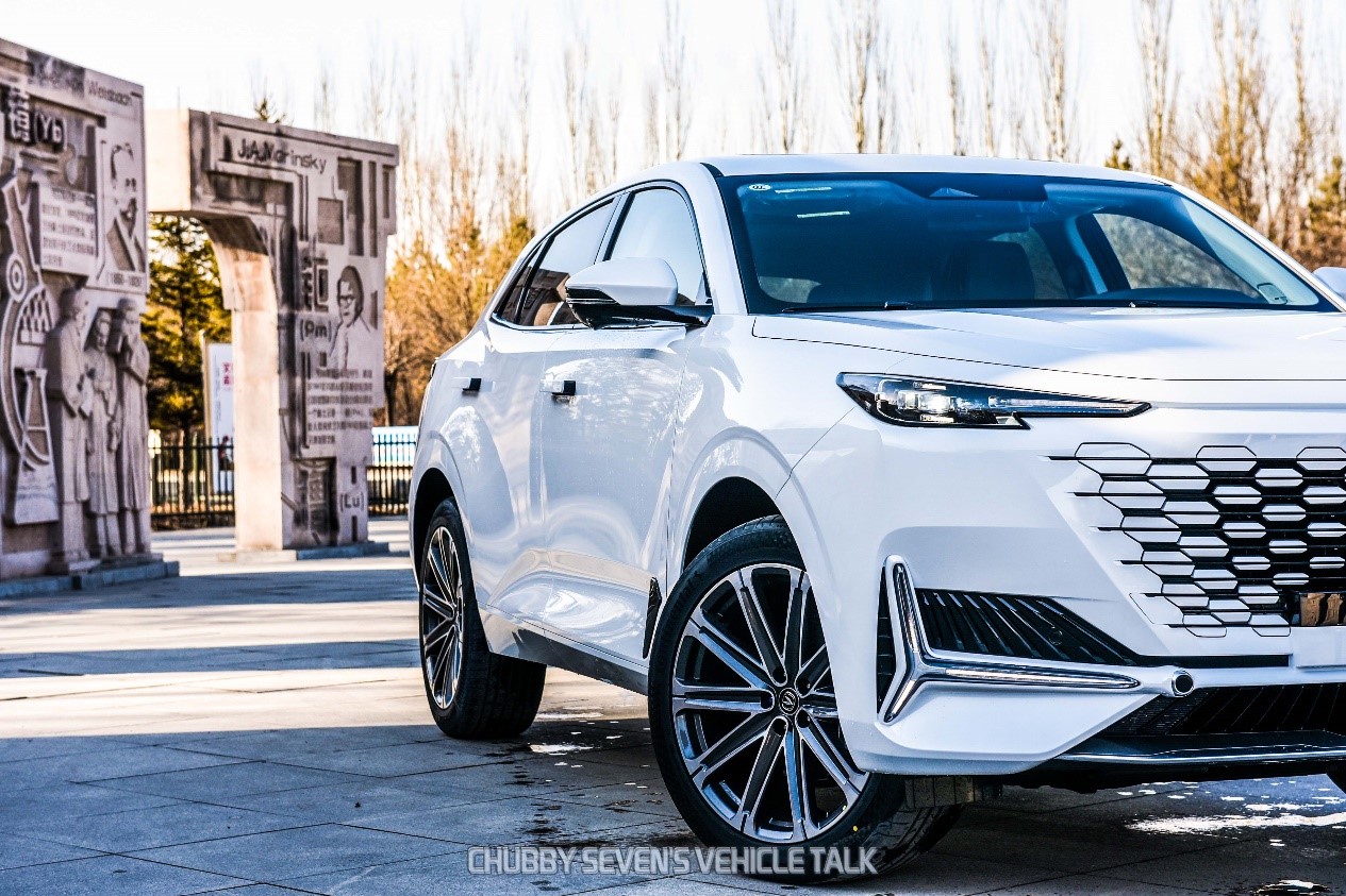 2024款长安uni-k试驾最新视频,试驾长安新uni-k实测最高时速