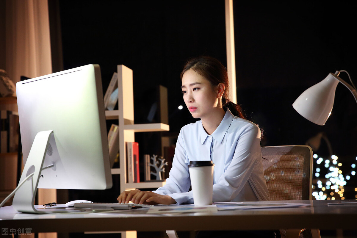 信用卡网贷无力偿还最佳处理,欠网贷15万无力偿还可以自首吗