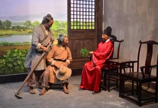 父不进子房的后一句是什么,官不入民宅父不进子房意味什么