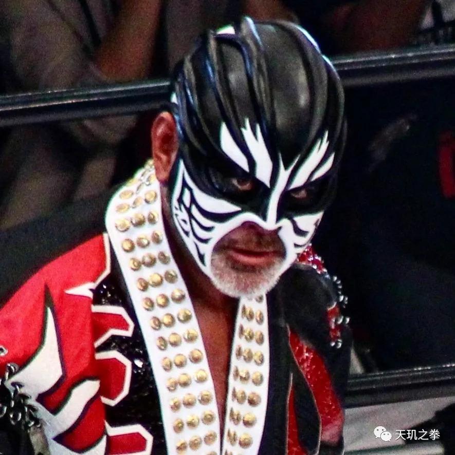 一场比赛砸碎10000根灯管的真男人，到底是何方神圣？