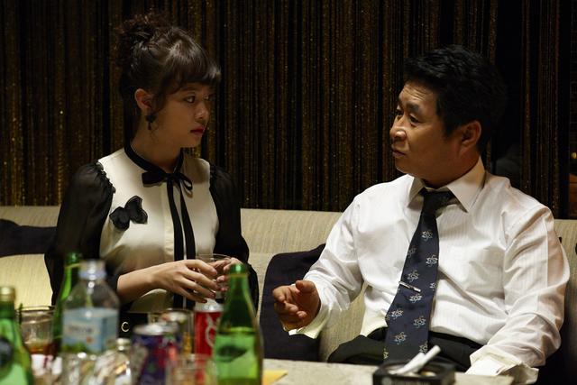 财阀控制中的韩娱圈，进行“黄色”交易，女星不堪*力暴**自杀身亡