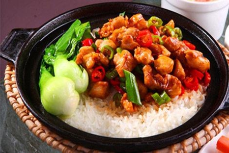 煲仔饭怎么做才不会烧焦,煲仔饭怎么做有锅巴