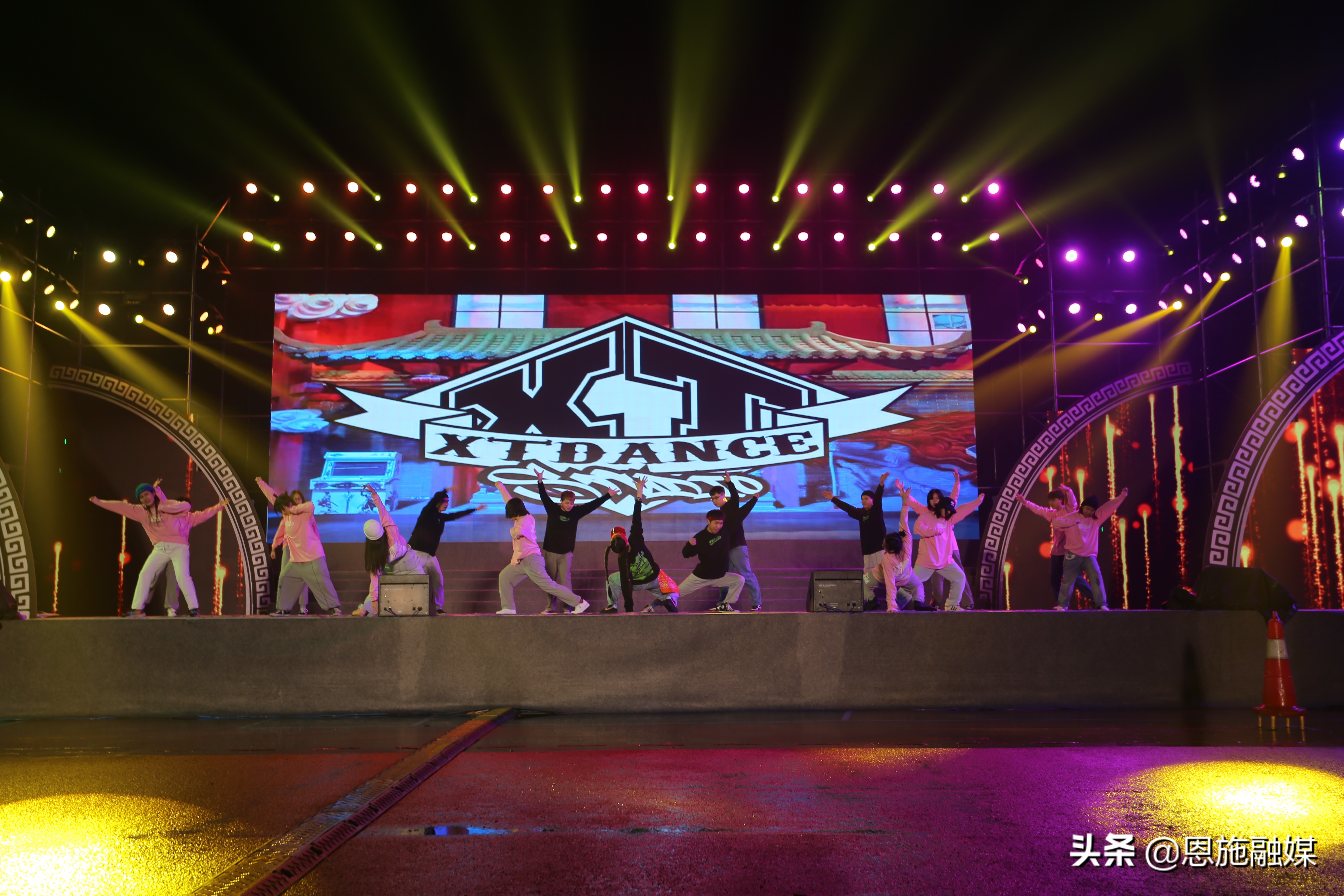 校园十佳歌手挪威的森林完整版,乐动青春校园十佳歌手大赛决赛