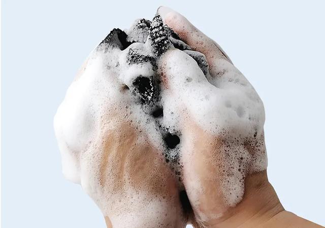 洗澡搓出来的泥每天都可以洗,洗澡搓出来的泥增多了