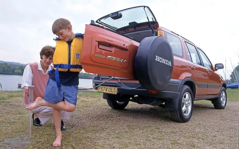 谈谈那些靠谱的汽车选装配置,汽车上这几个配置令人又爱又恨