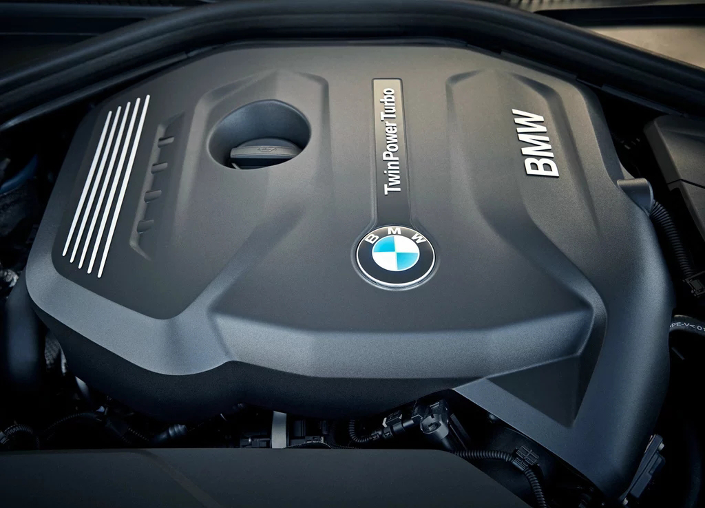 30w敞篷车4座,30w左右的敞篷车