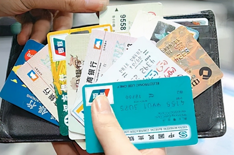 收卡卖卡违法吗,介绍卖卡但是没获利违法吗