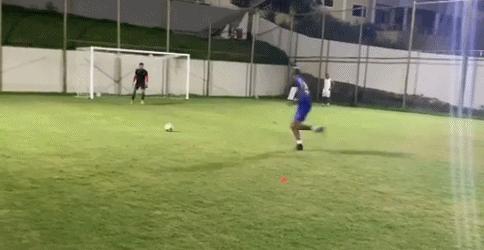 恒大核心看齐C罗！自建训练中心和私人团队，公开澄清转会传闻