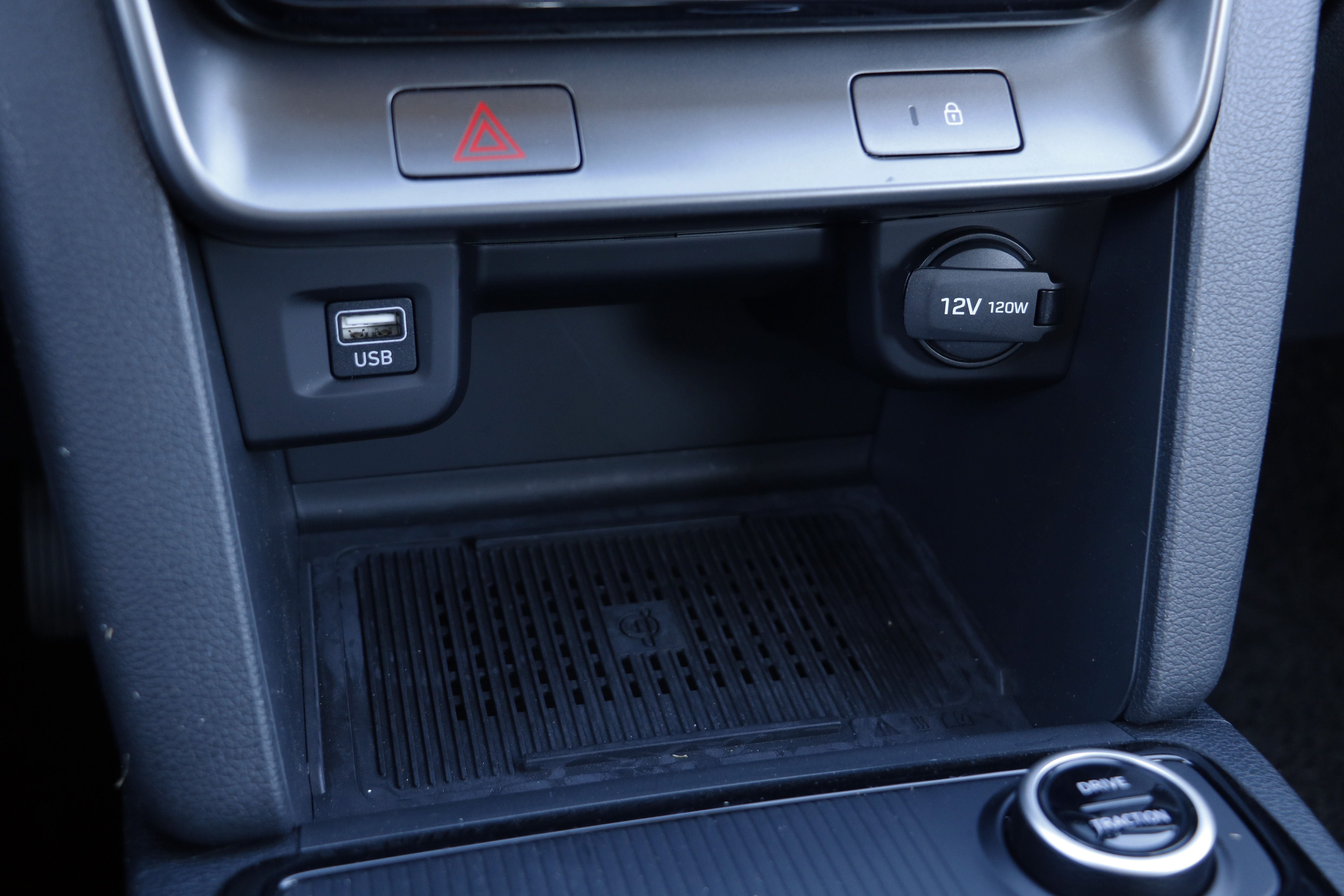 试驾新款北京现代ix35视频,颜值提升前后对比