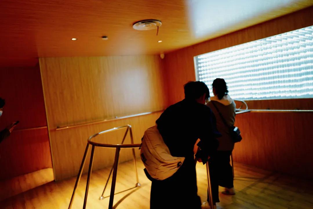 青岛即可以看海还能吃海鲜的地方,去青岛吃好海鲜看大海心情自然好