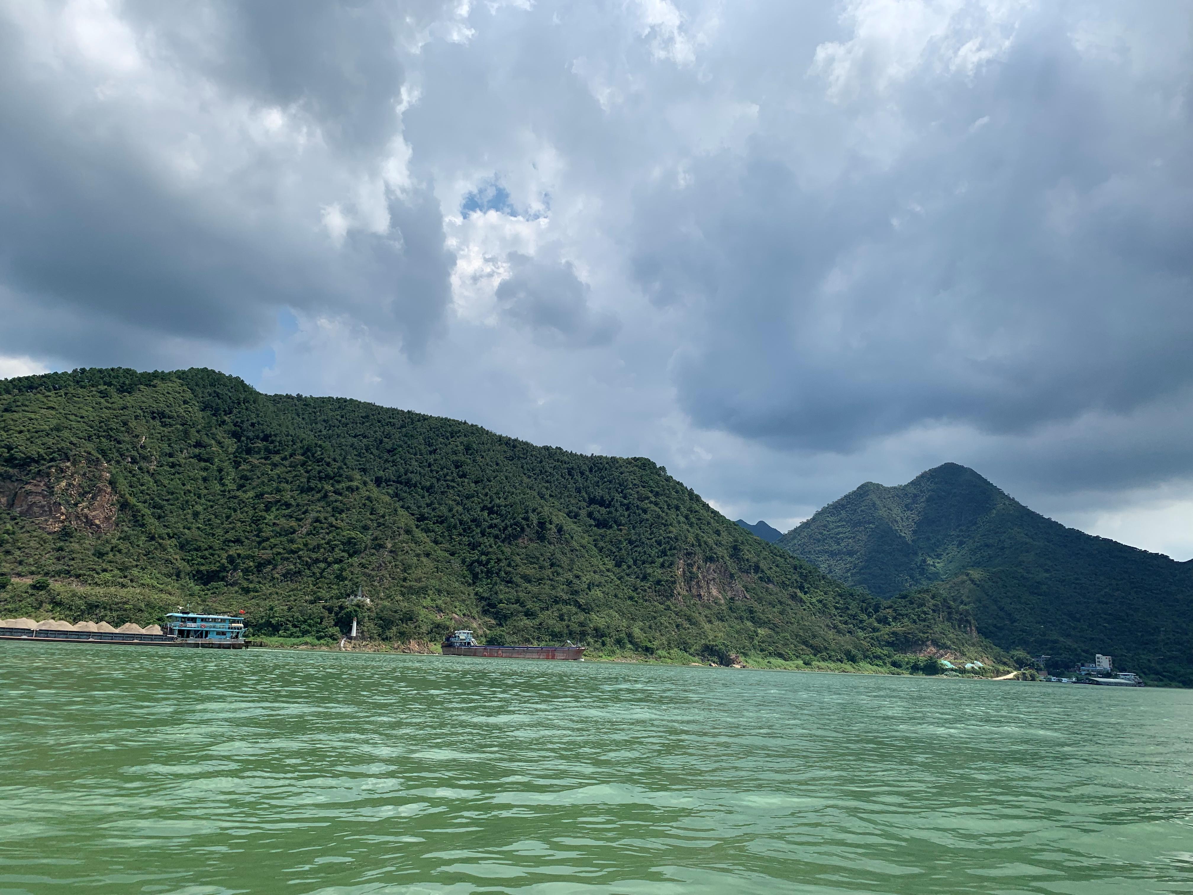 广东世外桃源——徒步紫云谷，负离子休闲胜地；吃农家乐，看日落