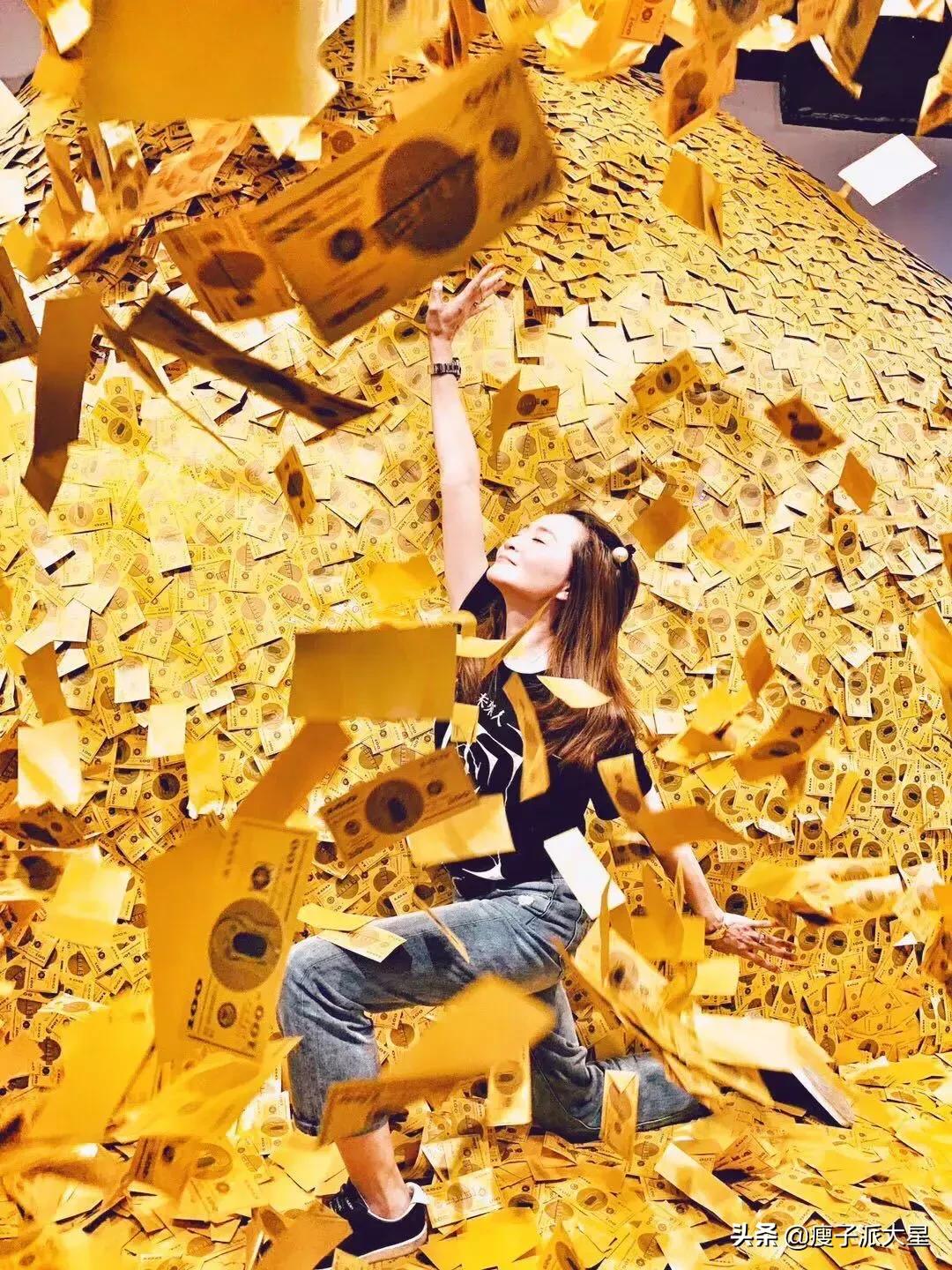 魔都大型解压游乐场,魔都摩天滑梯