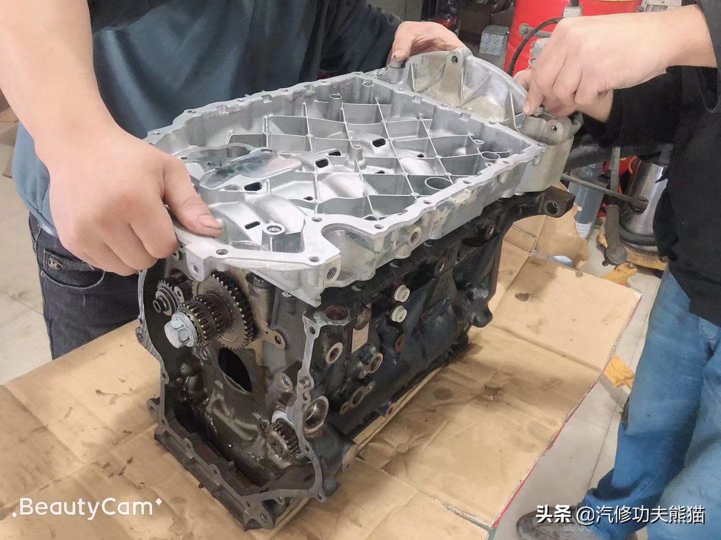 大众帕萨特烧机油维修费要多少,4s店解决不了问题该找谁