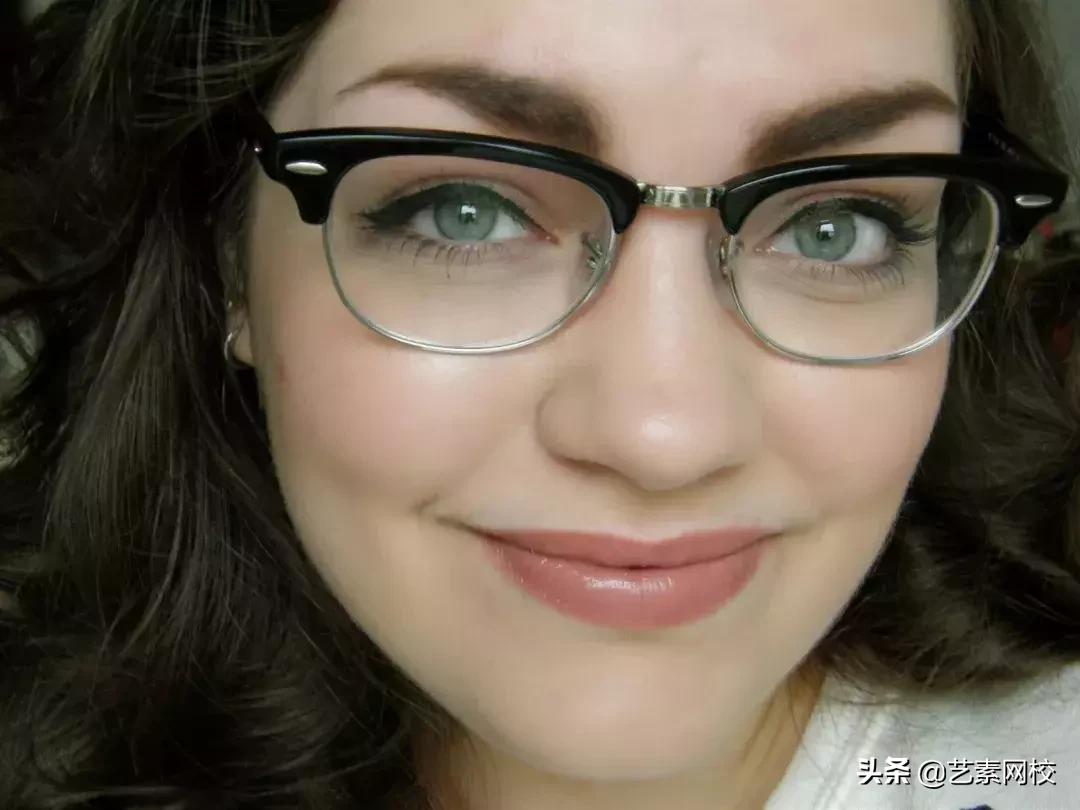 适合素颜涂不干的口红有哪些,适合纯素颜涂的口红