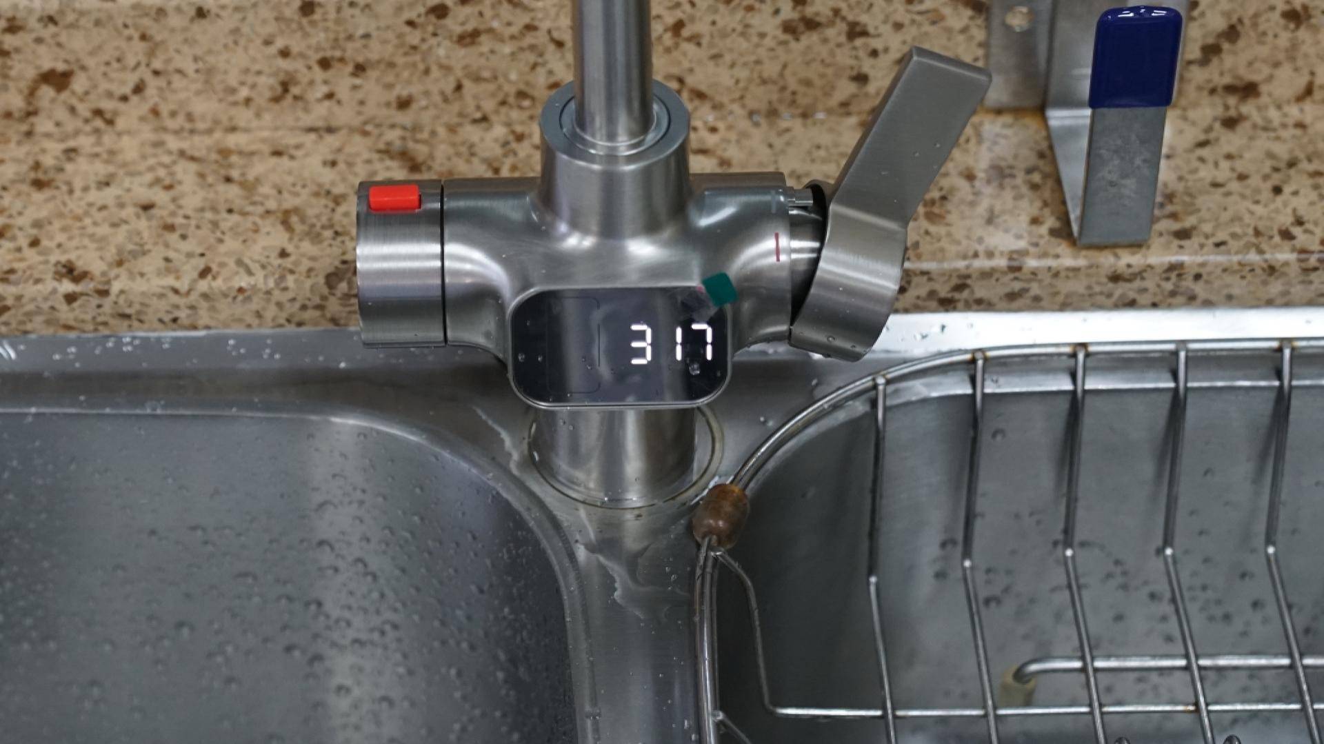 美的悦净净热一体机测评,净饮水一体机测评美的