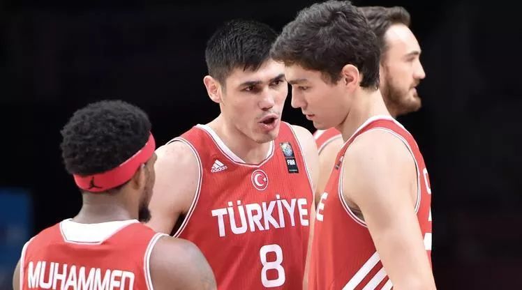 玩就玩高级的！奥运都没这待遇！天天绝杀也比不上这一个上上签