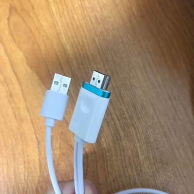 vivo手机如何有线投屏到电视,华为手机有线投屏电视方法