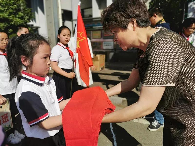 文明清风新吴有礼|江溪小学:倡导文明之风共践文明之行