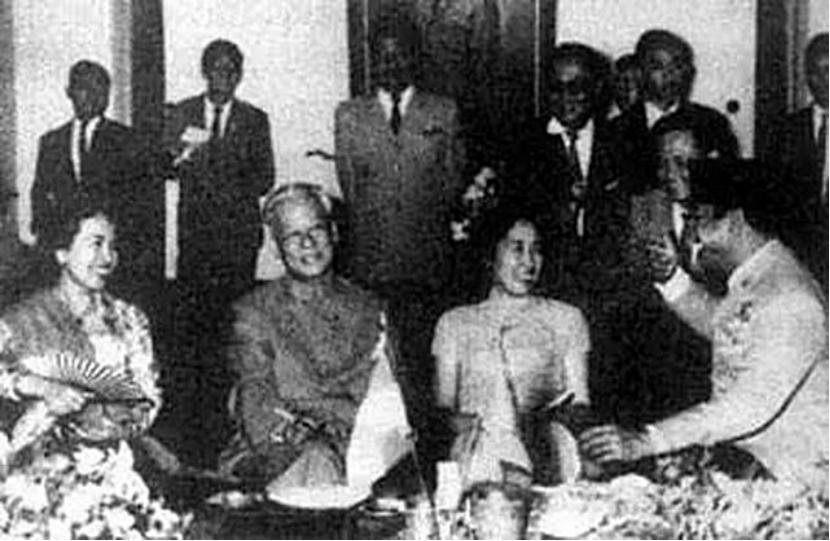 1963年王光美珍珠项链掉入缅甸大海，吴奈温以红宝石项链“赔偿”