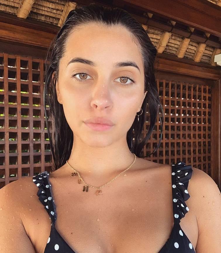 小基耶萨妻子,小基耶萨颜值