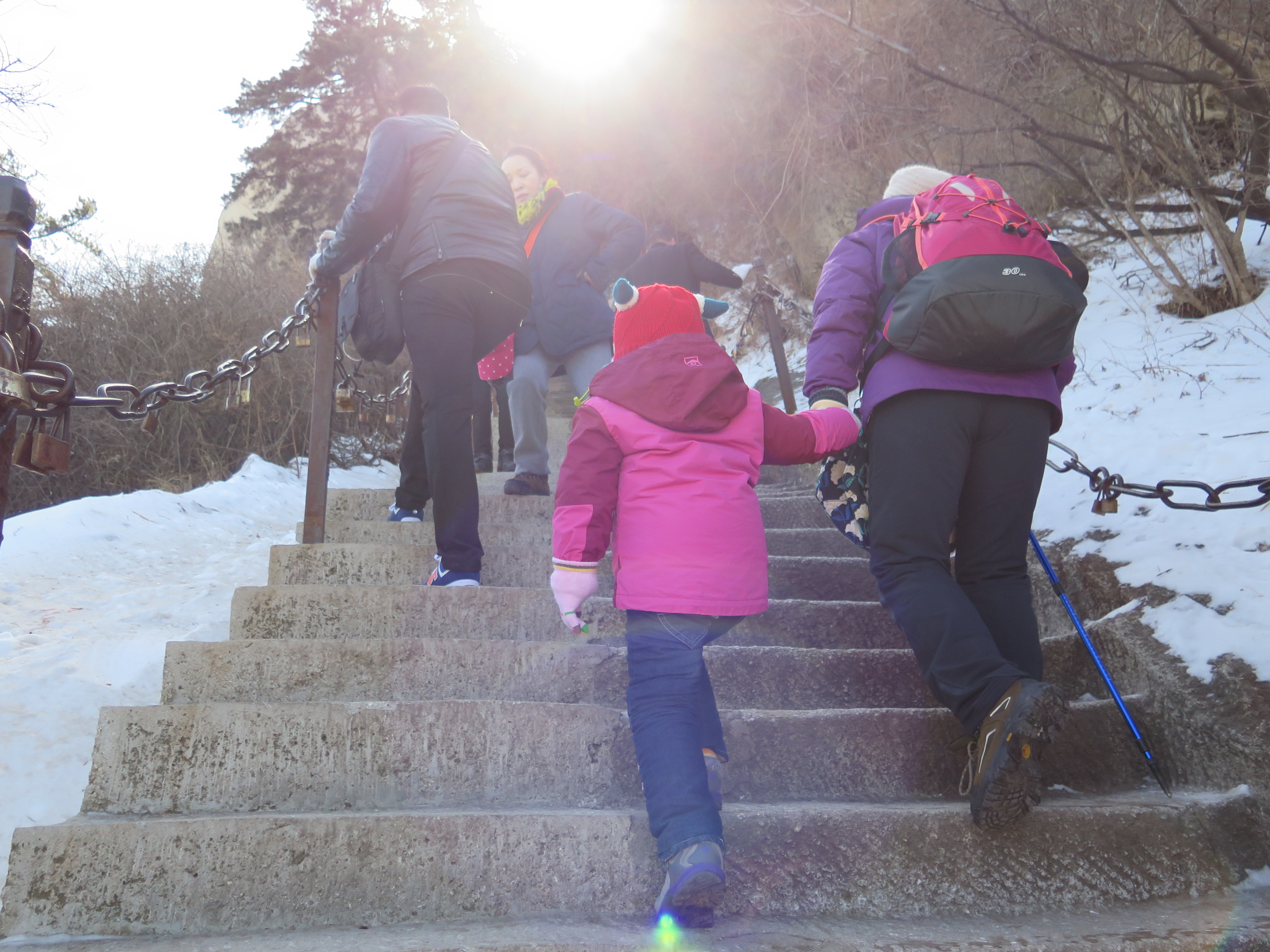 华山自由行住宿攻略图,华山一日游自由行攻略大全