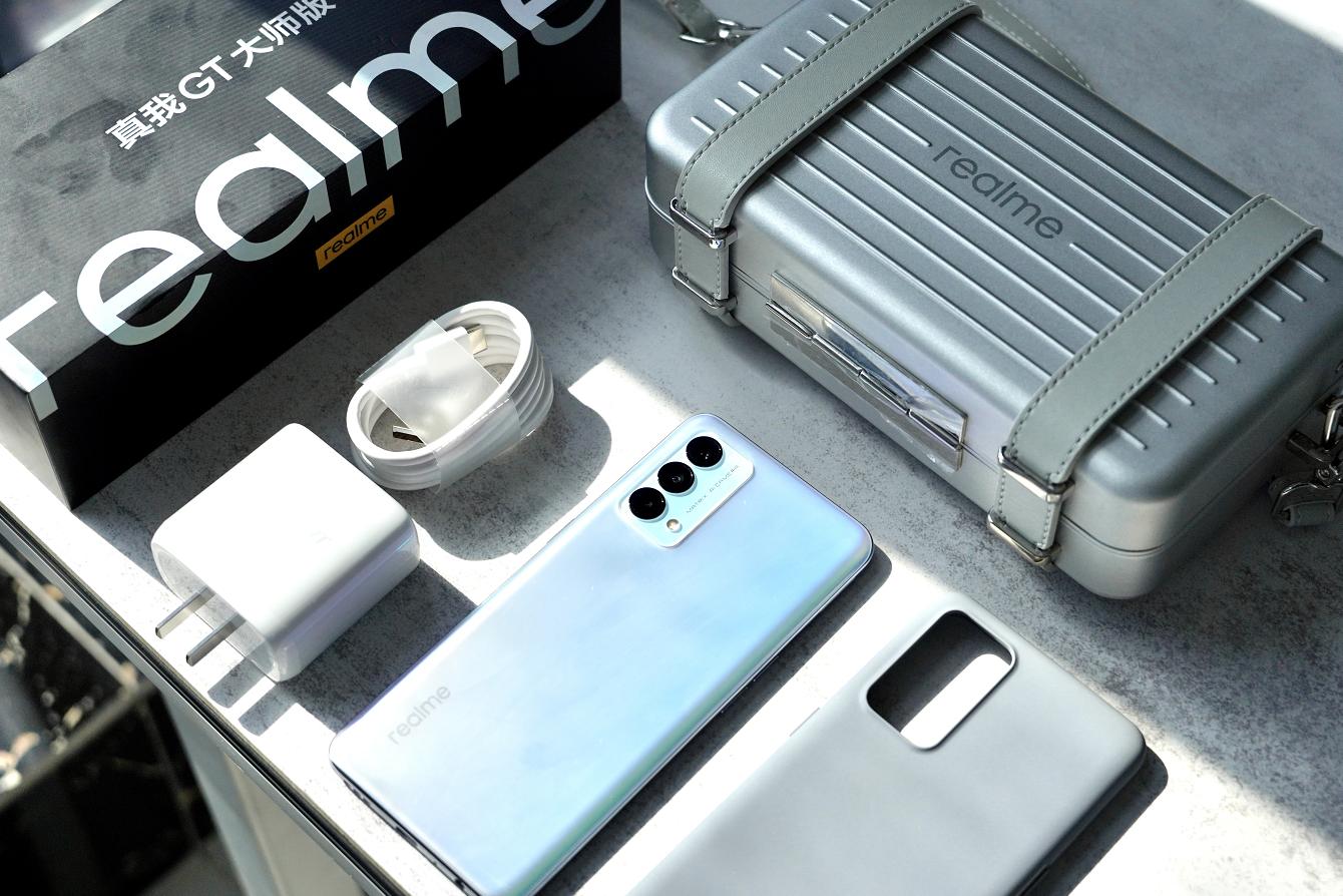 realme真我手机gt2大师版开箱,realme真我gt大师版拍照测评