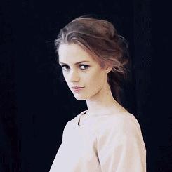 模特练习表情基本功,写真模特面部表情和眼神的训练