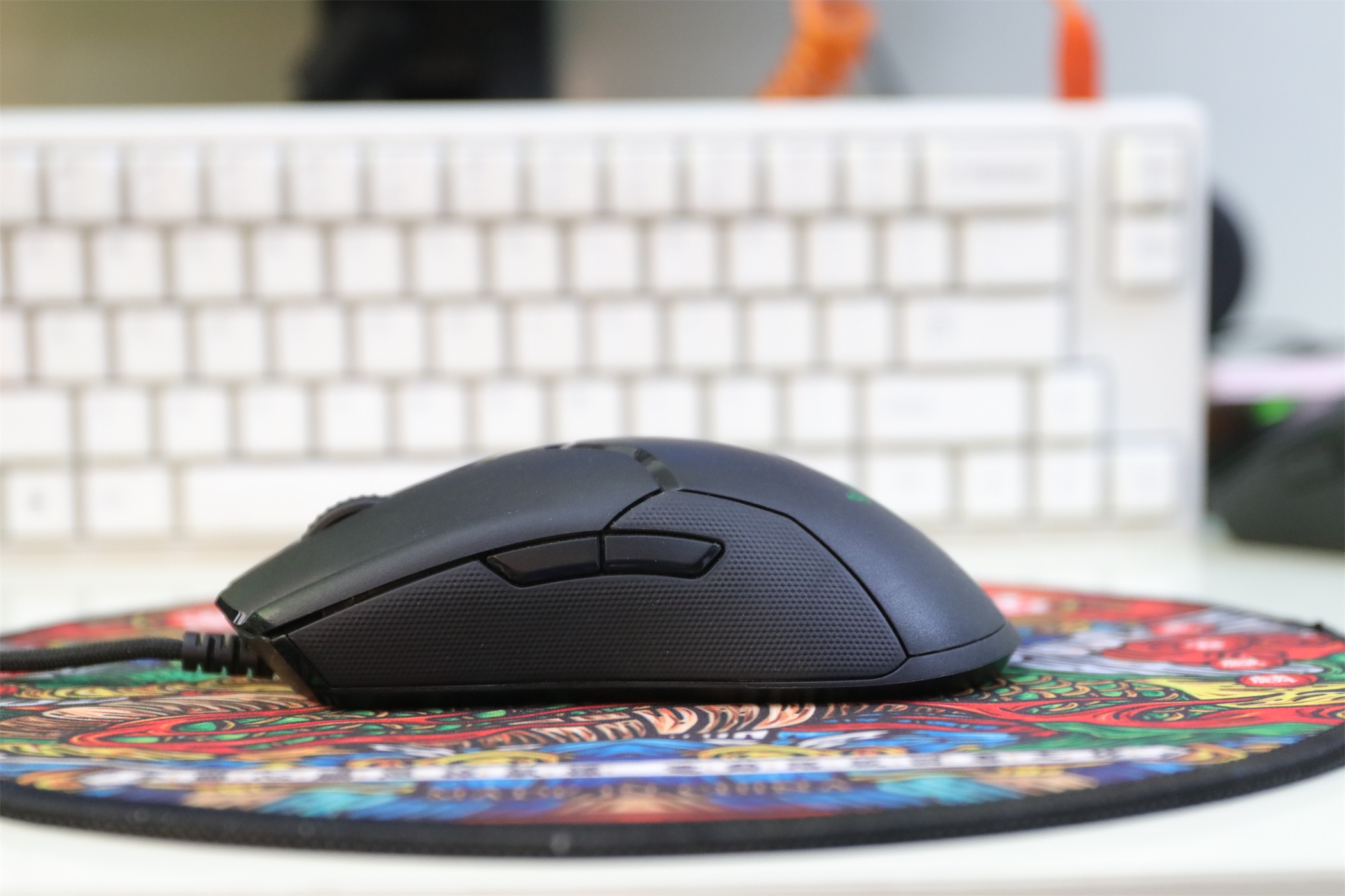 轻量化鼠标性价比推荐,200到300无线轻量化鼠标