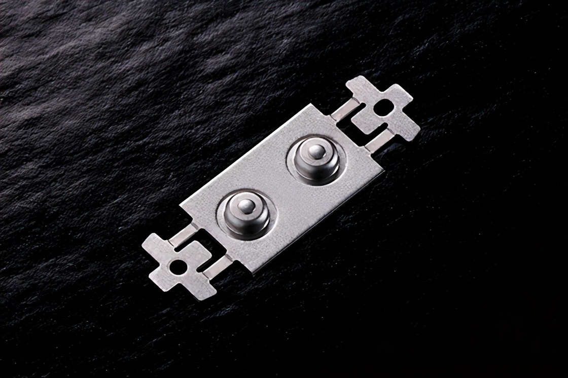 长度1.4米的头发可以卖多少钱,长度120厘米头发能卖多少钱