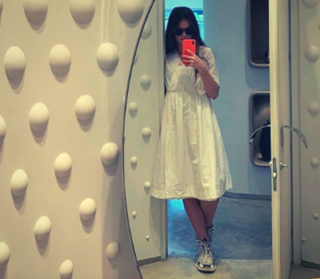 丹麦首富刚宣布把财产留给孩子们，4天后3个孩子就在爆炸中离去