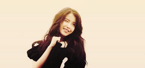 拉链脚坏了用吸管怎样修复,衣服拉链坏了教你用吸管修复