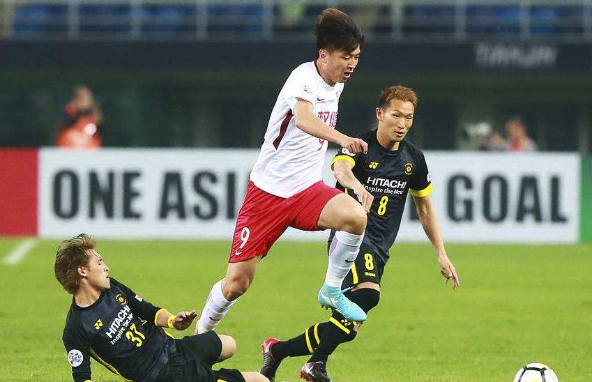 杨旭在申花年薪是多少,杨旭加盟申花队了吗