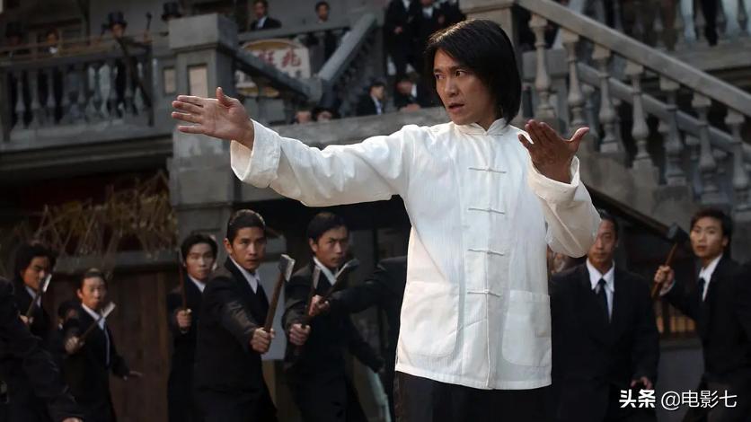 周星驰和李小龙演一模一样的电影,周星驰哪部电影模仿李小龙