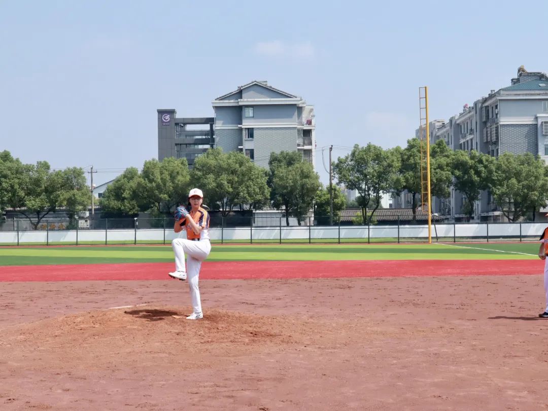 “Girls,baseballisfun!”——第二届曦照女子棒球赛纪实