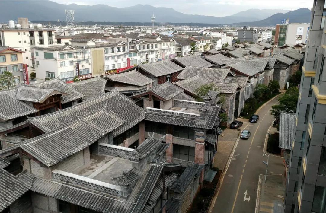 适合新手的人生第一座雪山,人生中的第一座雪山应该爬哪里