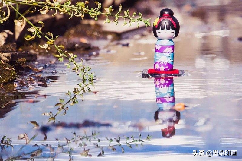 如何让拍出来的照片不灰蒙蒙,白天拍摄暗调照片的技巧