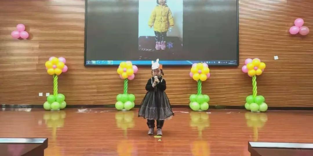 幼儿园童心童话故事比赛,阳光山庄幼儿园讲故事大赛