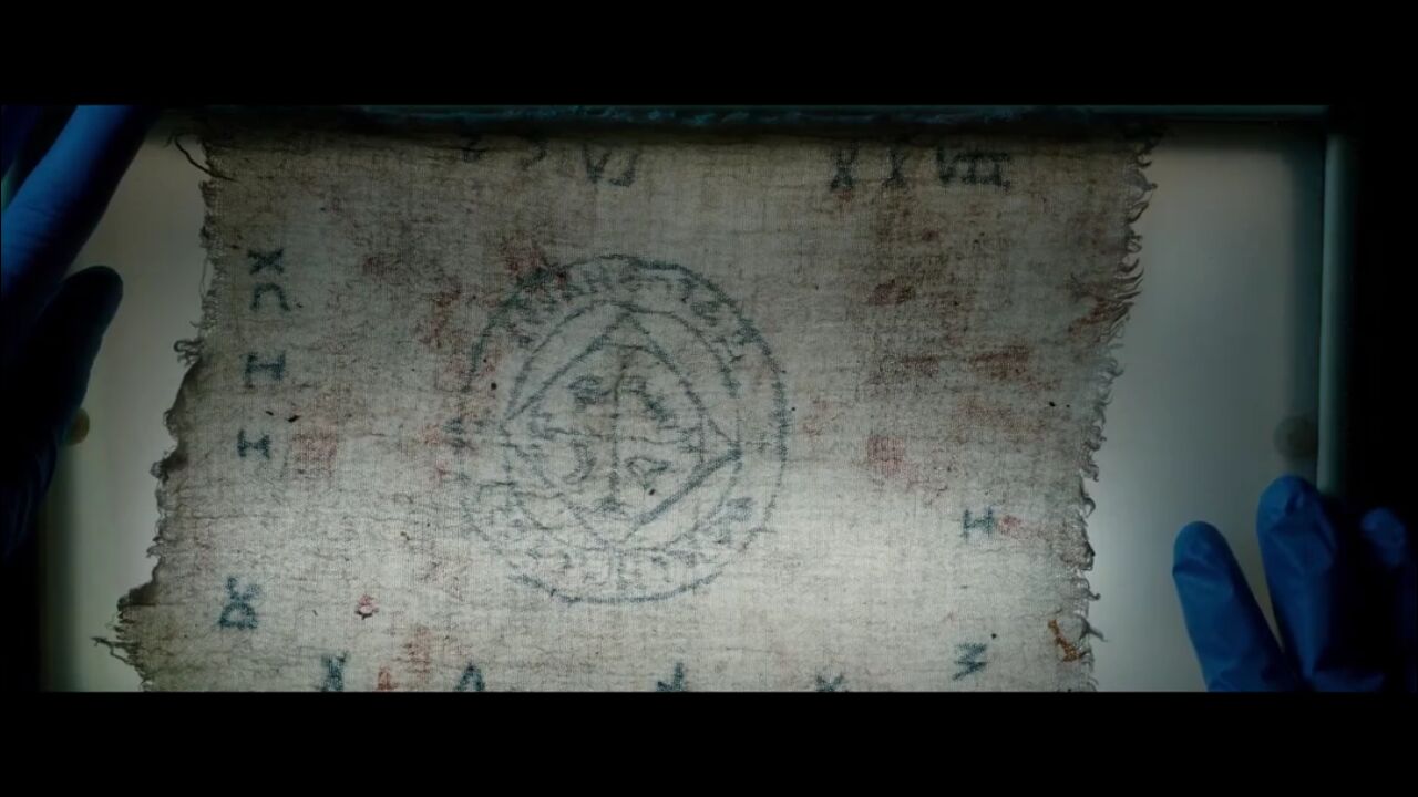 女主角竟是绝色女尸?含爱情、亲情的精彩惊悚片——《无名女尸》