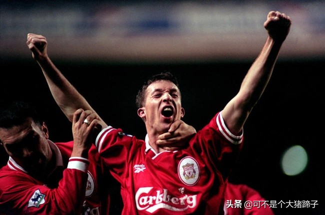 实况足球手游c罗经典过人,实况足球c罗时刻大全