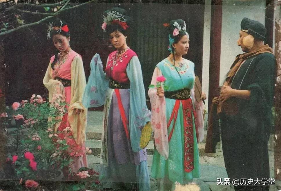 西游记孙悟空动过情吗,西游记中孙悟空真的是好人吗