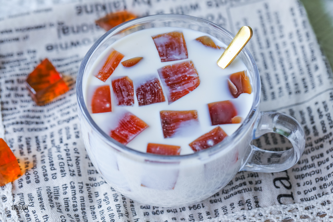 摆地摊食品卖什么最火成本低,摆地摊吃的什么东西最赚钱成本低