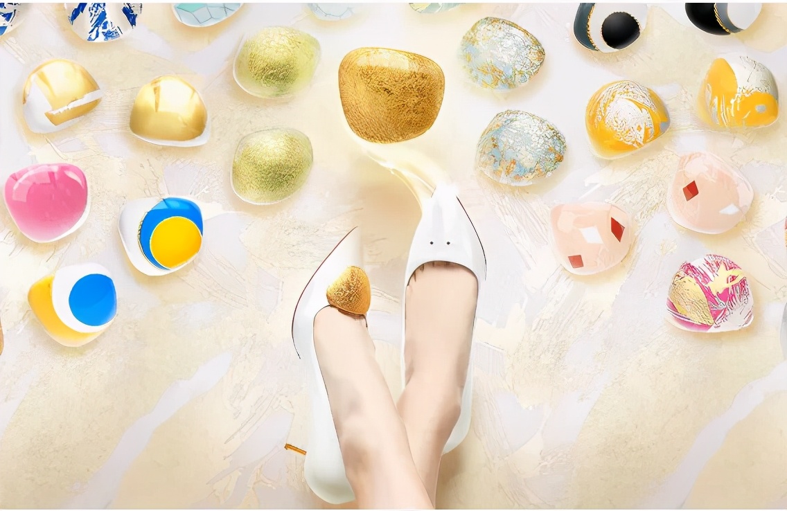 SAUVEREIGN：你听过金箔鞋跟的传奇吗？